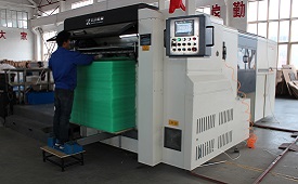 The company's advanced plastic hollow board die-cutting proc