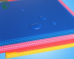 Corona Treated Corrugated Plastic Sheets